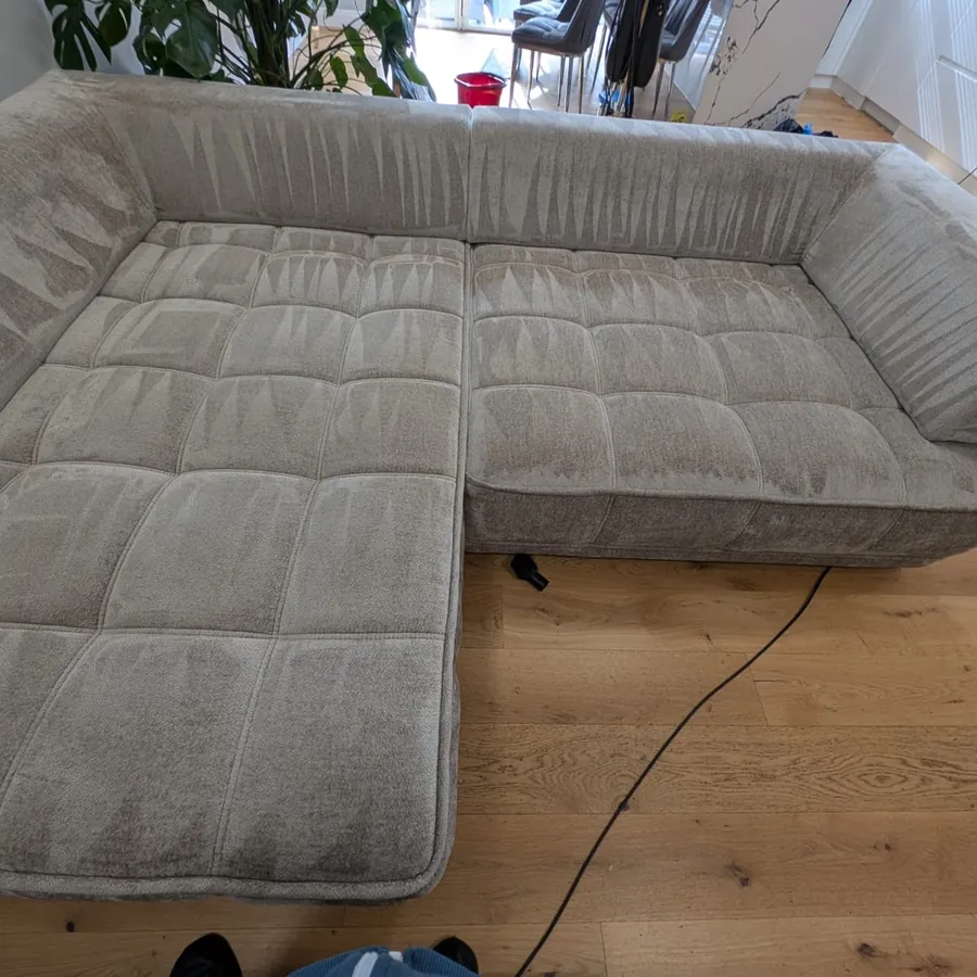 Sofa cleaning